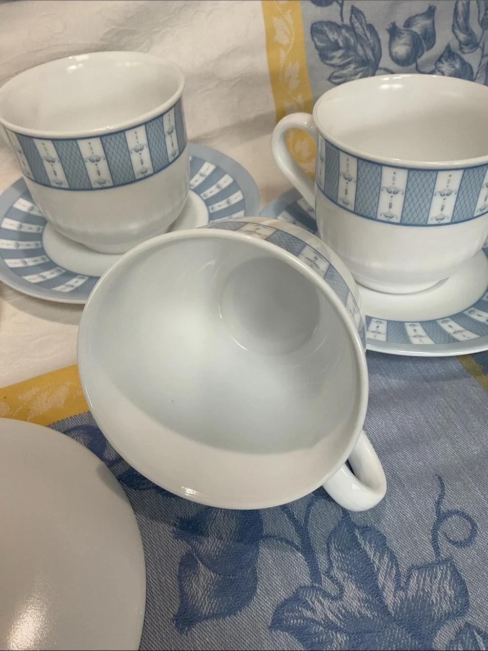 5 Martha Stewart cup and saucer sets. Vintage 2005